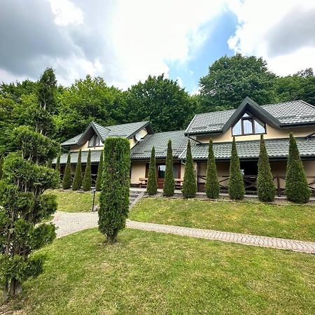 Hotel Поляна Купіль à Polyana  Extérieur photo