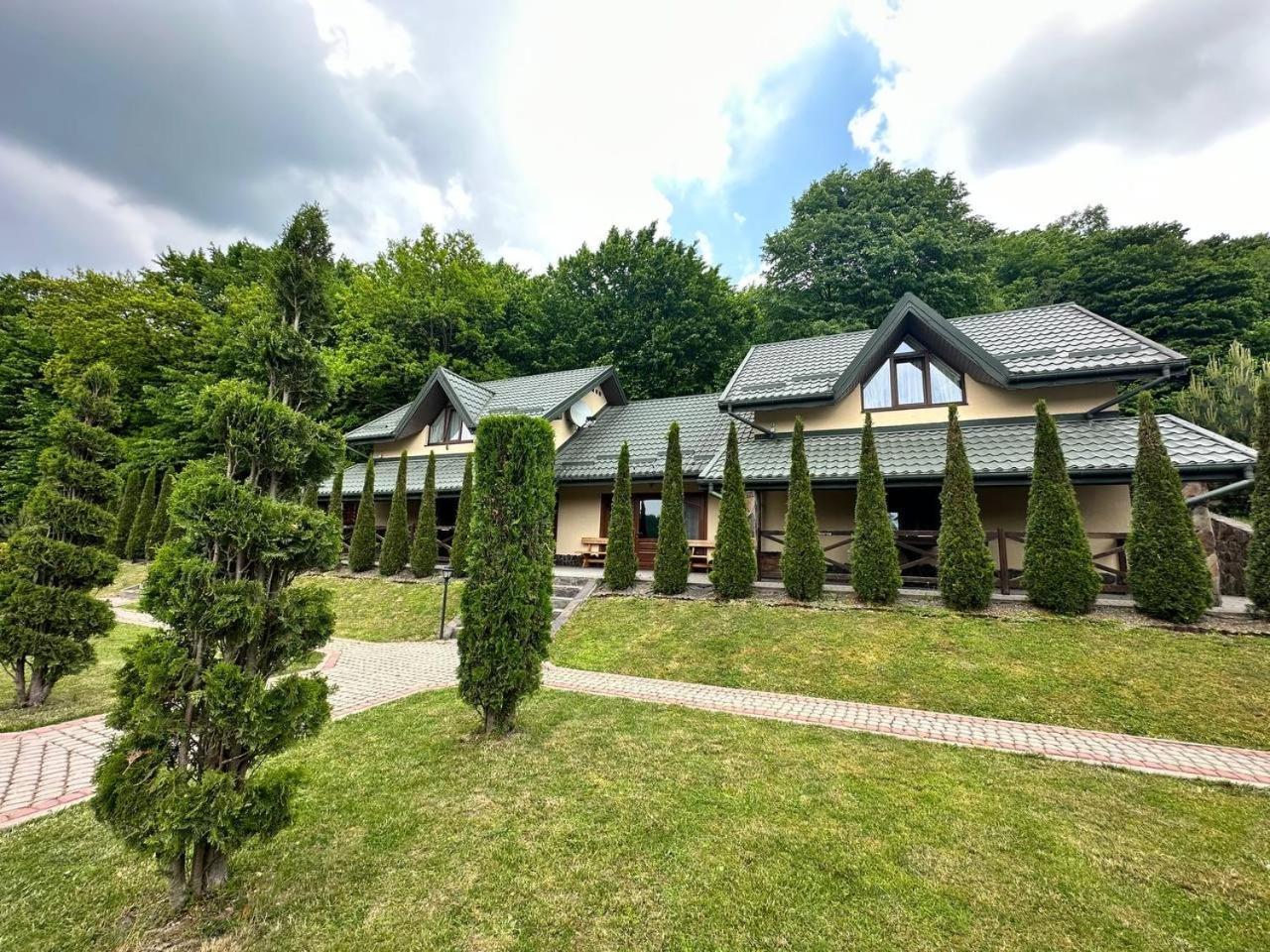 Hotel Поляна Купіль à Polyana  Extérieur photo