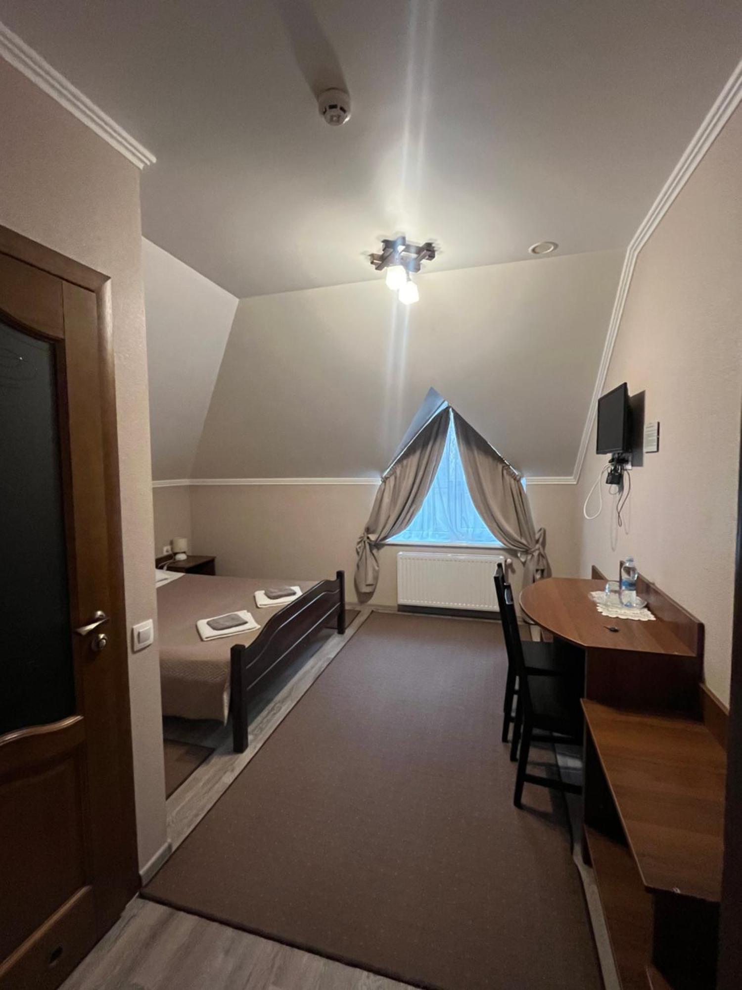 Hotel Поляна Купіль à Polyana  Extérieur photo