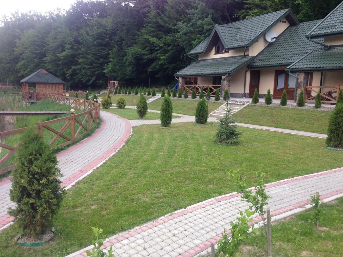Hotel Поляна Купіль à Polyana  Extérieur photo